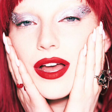 Sophie And The Giants - Loser